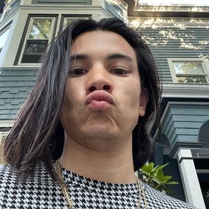 Meet your Posher, Benjamin